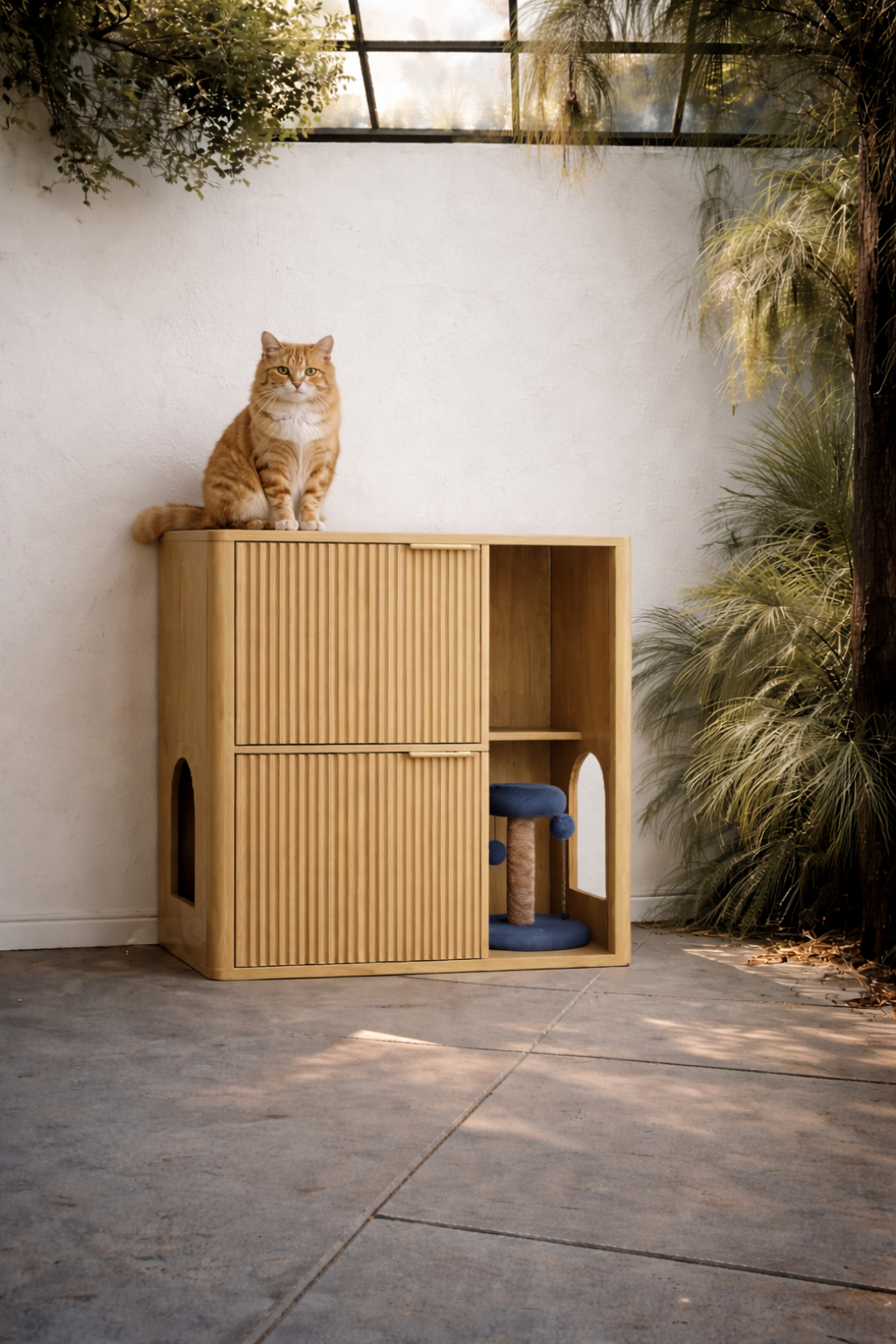 Mueble Arenero para Gatos con Árbol Integrado - Madera Natural
