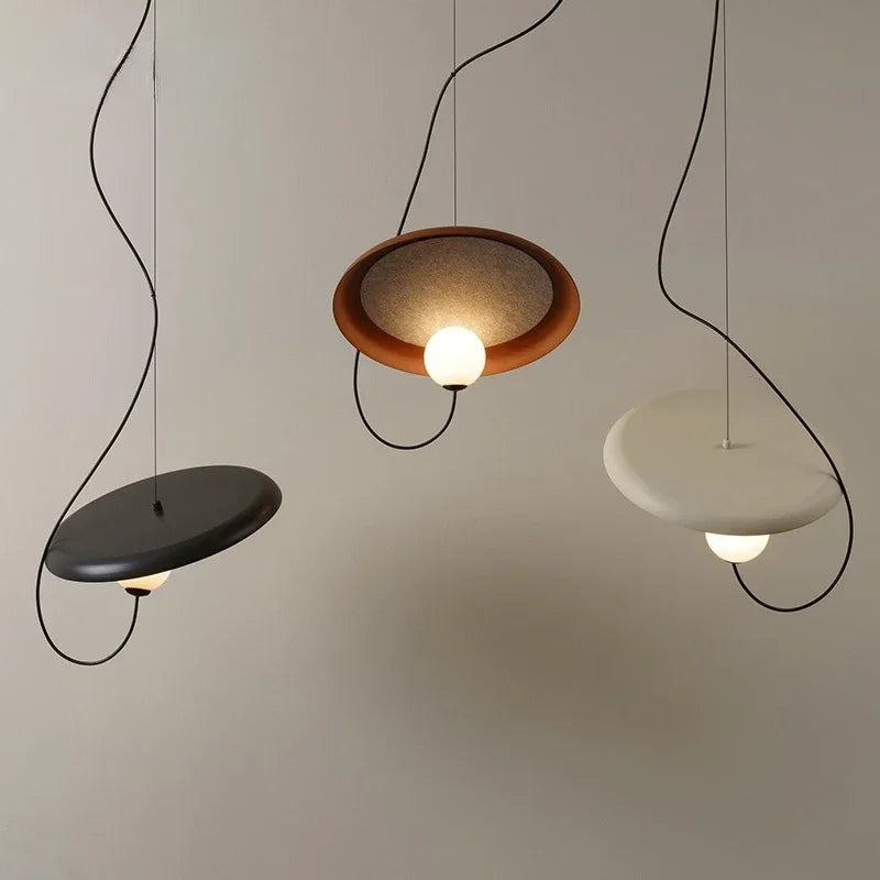 Lámpara Colgante Minimalista – Disco de Metal